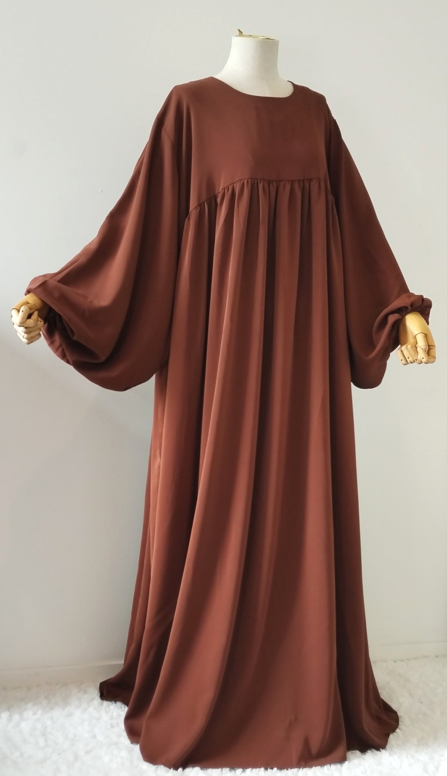 ABAYA MANCHES BOUFFANTES