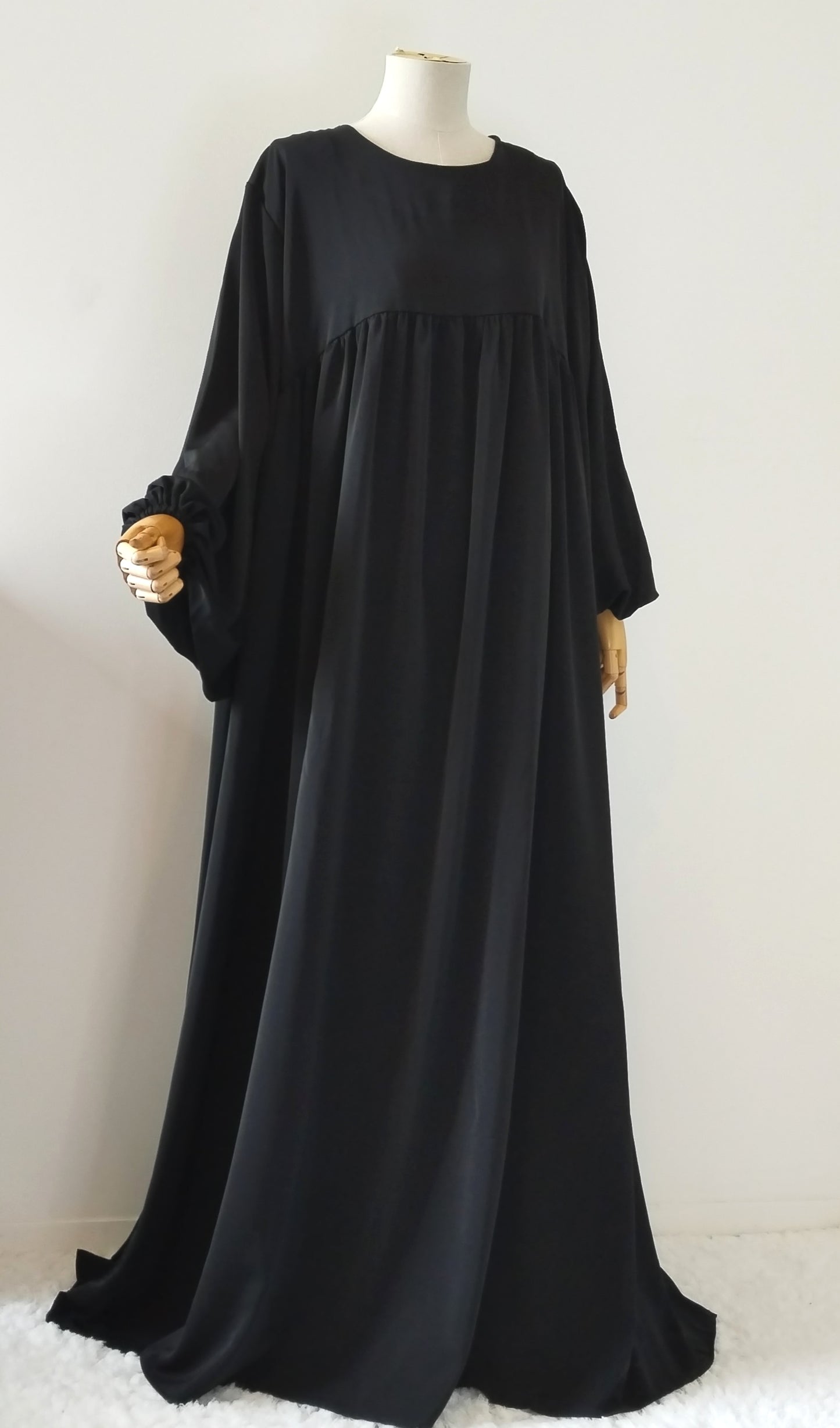 ABAYA MANCHES BOUFFANTES